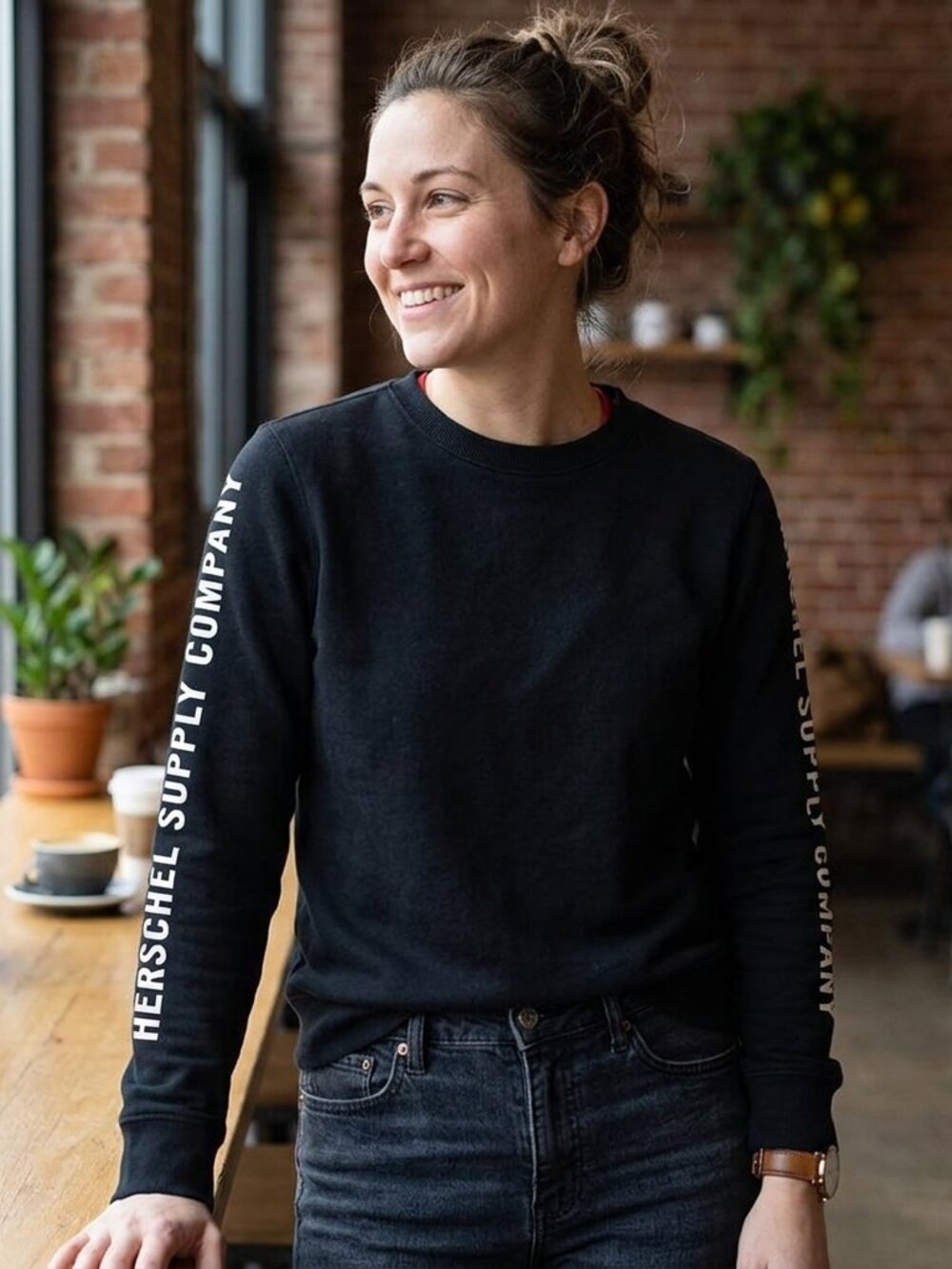 Herschel Supply Company Crewneck Womens Sweatshirt size small Black